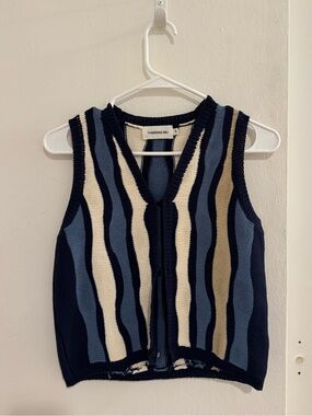 Thinking Mu Blue Wave Knit Vest